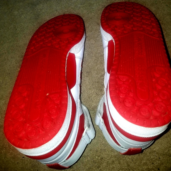 Classic Form Adidas - Picture 4 of 4